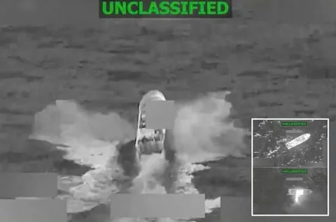 Bộ Tư lệnh miền Nam Hoa Kỳ xác nhận 3 người thiệt mạng trong đợt không kích tàu nghi buôn ma túy ở Thái Bình Dương