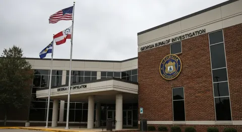 GBI bắt giữ người phụ nữ 27 tuổi tại Decatur vì cáo buộc khai thác tình dục trẻ em trên mạng