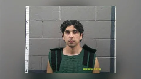 Huấn luyện viên trung học Hall County bị truy tố nhiều trọng tội liên quan đến trẻ vị thành niên